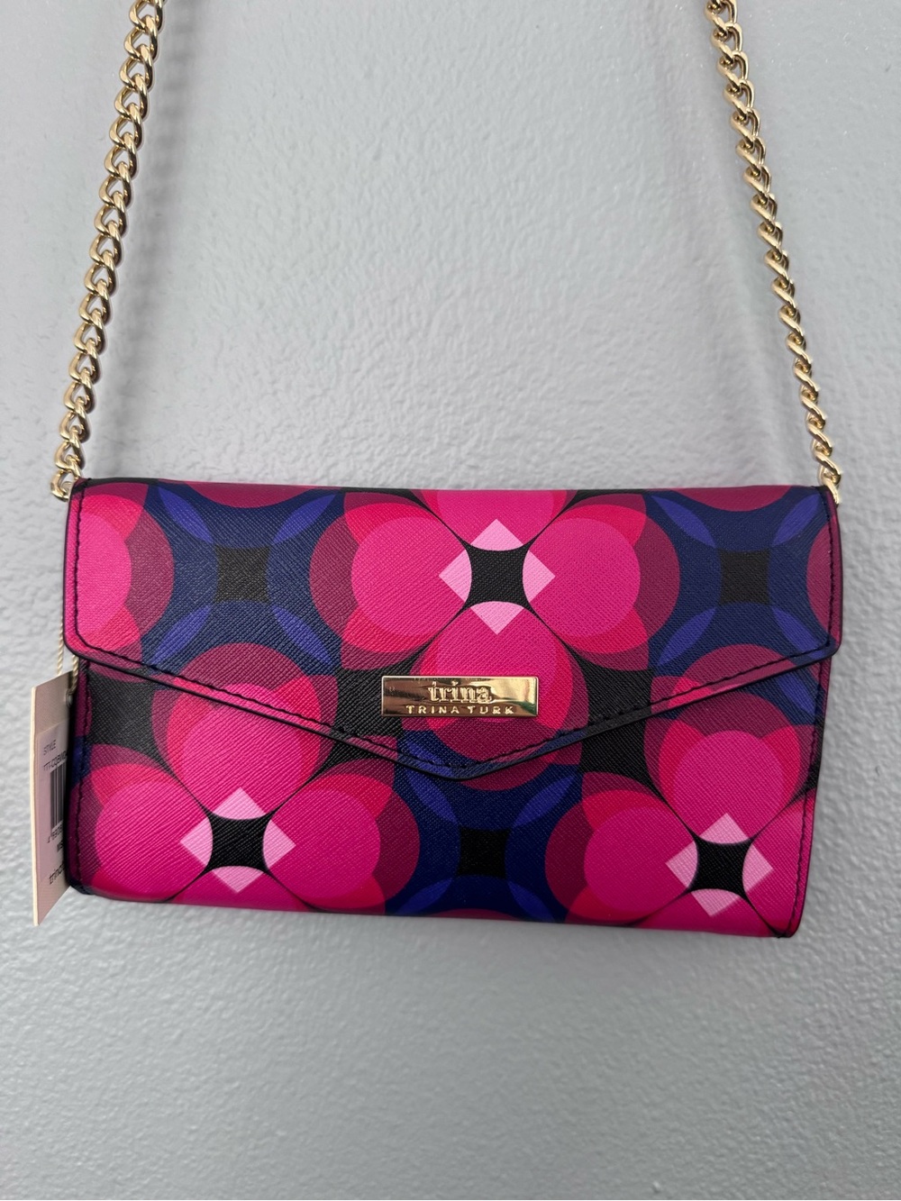 NWT Trina Turk Pink Geometric Gold Chain Crossbody Bag